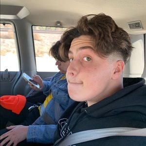 Meet your Posher, Seth